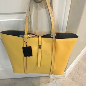 NEW!! ZARA TOTE - YELLOW TOGGLE CLOSURE